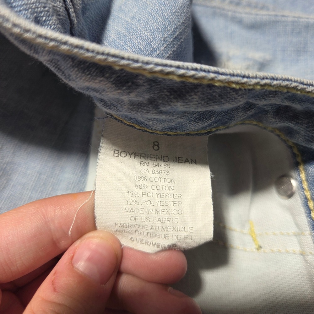 American Eagle Boyfriend Jeans Light Wash Distressed Denim Size 8 Classic Fit - Picture 3 of 8
